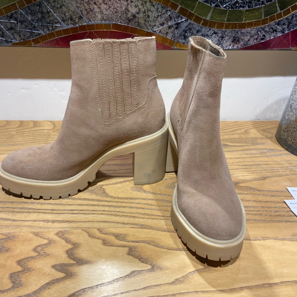 Dolce Vita Caster Boots 7.5 - image 6